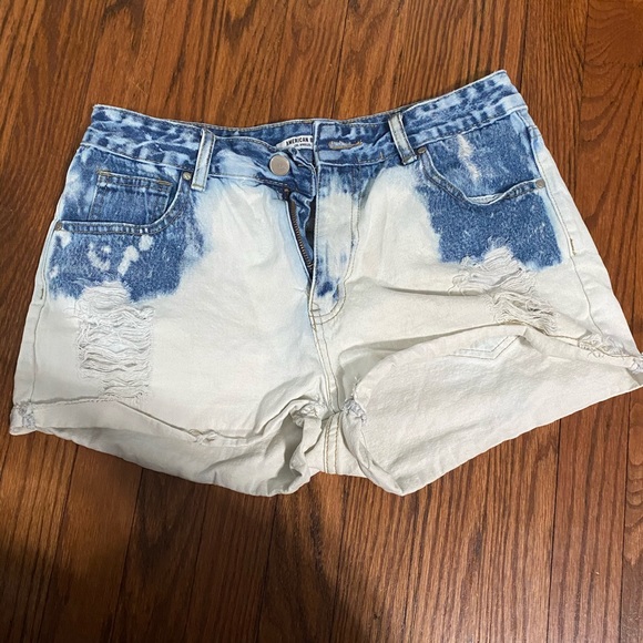 Dolls Kill bleach dyed denim shorts - Picture 1 of 4